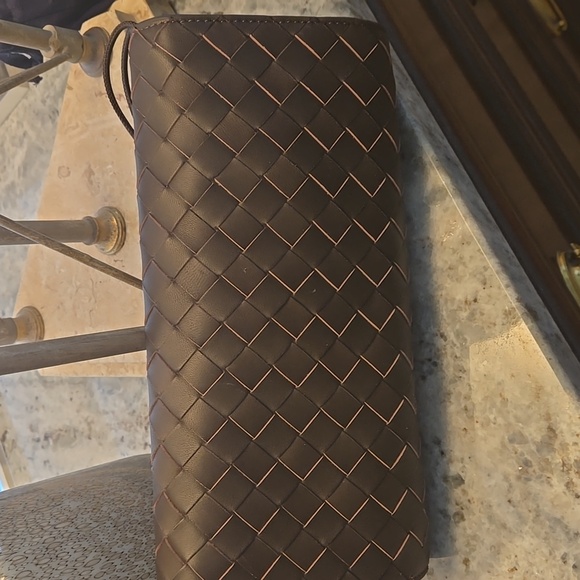 J. McLaughlin Brown Pernille Woven Leather Clutch, NWT - Picture 5 of 17